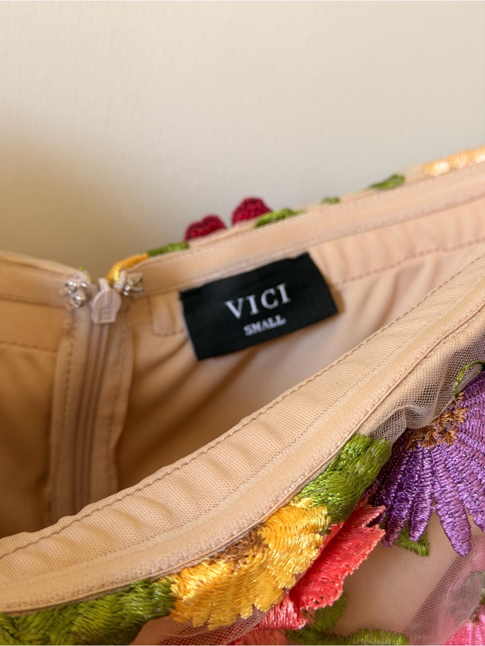 VICI Beige Strapless Midi Dress with Multicolor Floral Embroidery - Picture 5 of 8
